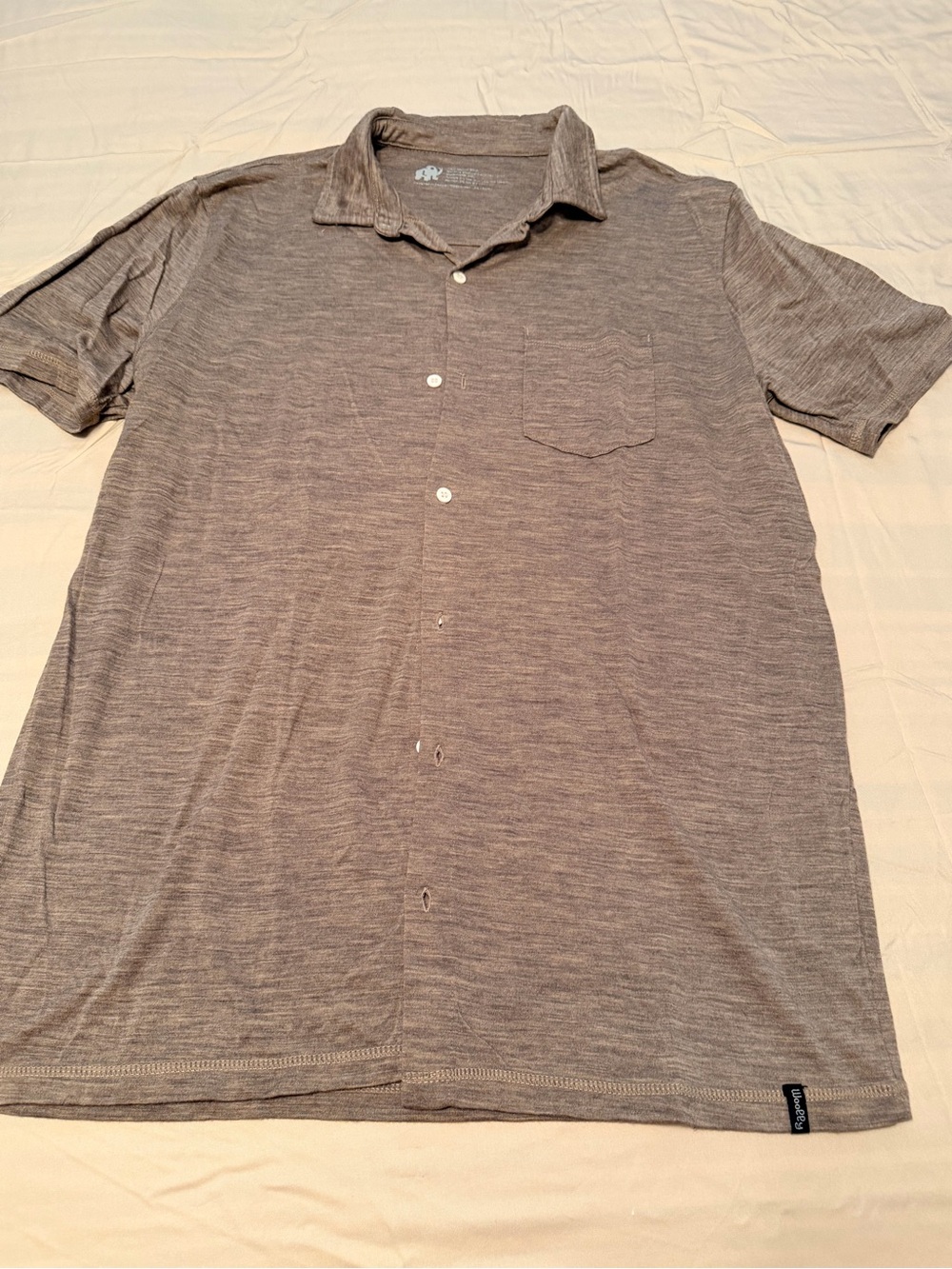 Woolly Men's 100% Merino Short-Sleeve Button-Down Shirt in Heather Brown
